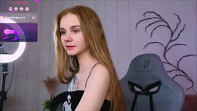 Britney Lynch online show from 01.23.25