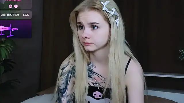 Britney Lynch online show from 02.23.25