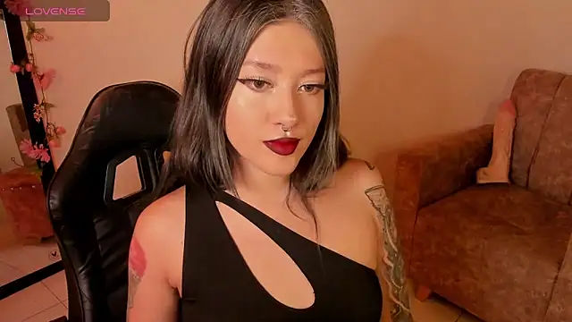 kat apple online show from 04.03.26