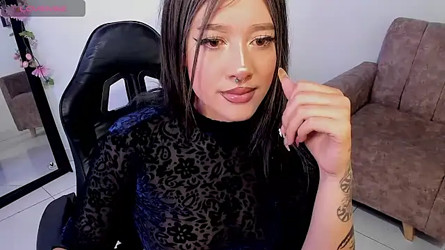 Snapshot of kat_apple chatting on 06.11.26 kat apple online show from 06.11.26