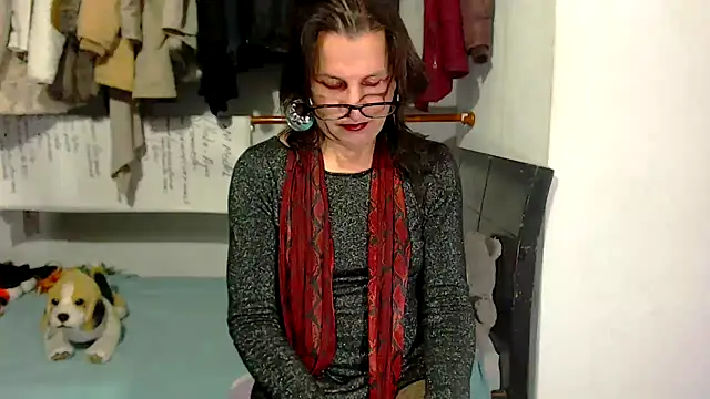 Snapshot of LorenJade chatting on 03.27.26 LorenJade online show from 03.27.26