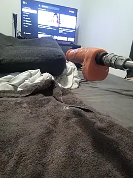 Snapshot of aprilexx chatting on 10.03.25 aprilexx online show from 10.03.25