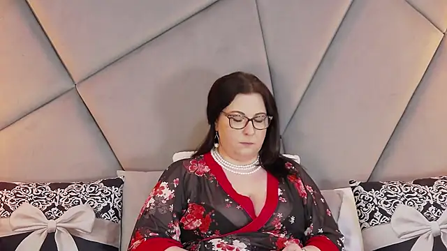 AryaEve online show from 02.12.26