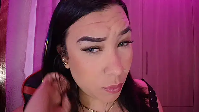 leahtemptation3 online show from 11.10.25