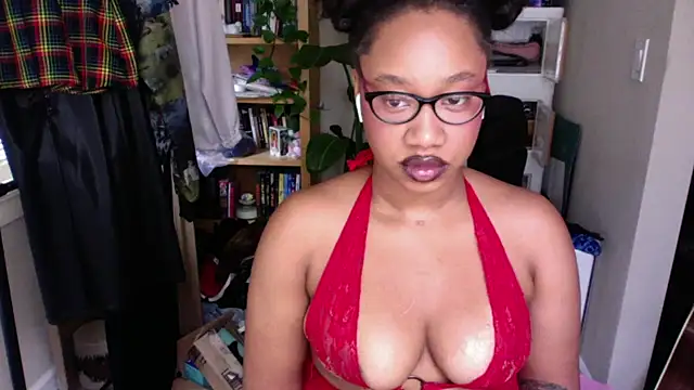 Snapshot of goddessdaisysky chatting on 09.19.25 goddessdaisysky online show from 09.19.25