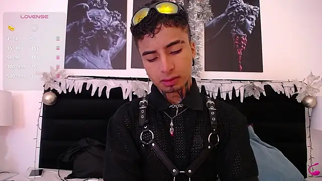 JuanCamiilo 66 online show from 12.30.24