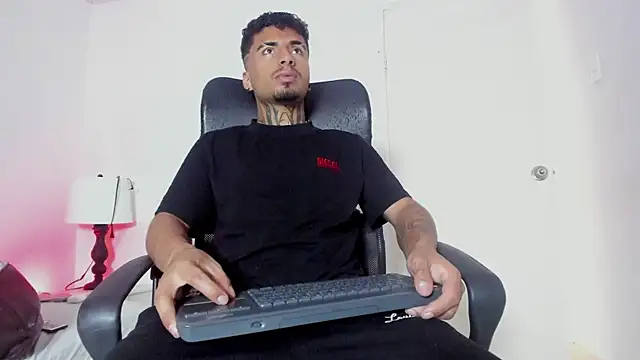 JuanCamiilo 66 online show from 03.18.26