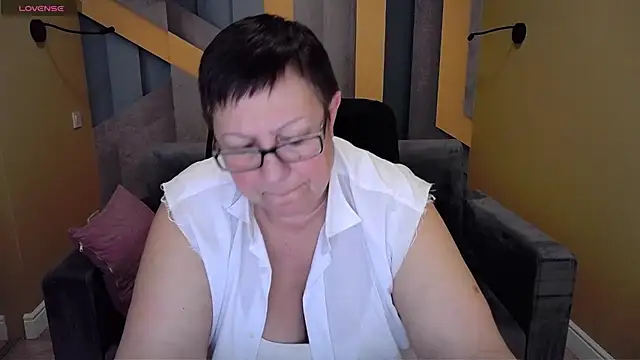 BarbaraTurners online show from 01.13.25