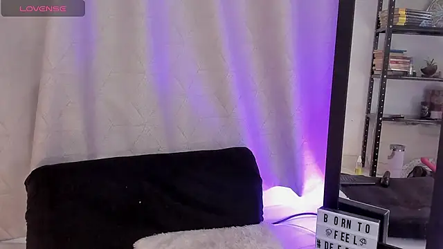 Snapshot of noemi_foxxx chatting on 07.19.26 noemi foxxx online show from 07.19.26