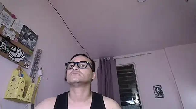Snapshot of ClarkGiven chatting on 03.16.25 ClarkGiven online show from 03.16.25