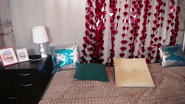 Unusual G online show from 02.22.25