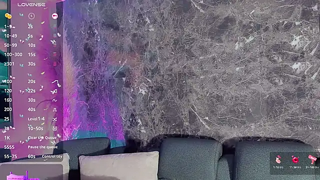 Emmaa Saenz  online show from 02.05.25