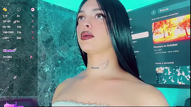 Emmaa Saenz  online show from 10.22.25