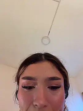 Arianavillada online show from 02.20.26