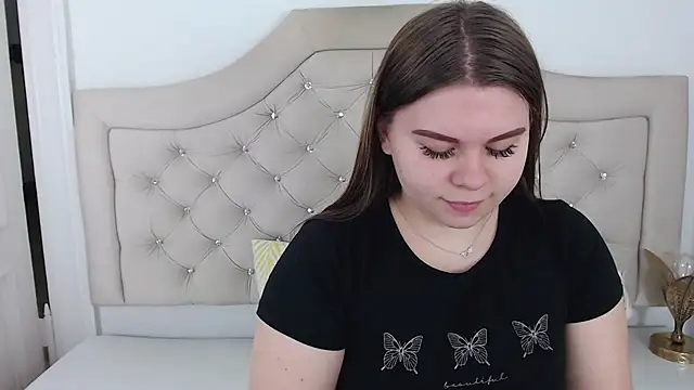 Snapshot of AbbyPleasure chatting on 12.04.24 AbbyPleasure online show from 12.04.24