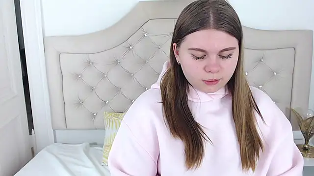 Snapshot of AbbyPleasure chatting on 12.16.24 AbbyPleasure online show from 12.16.24