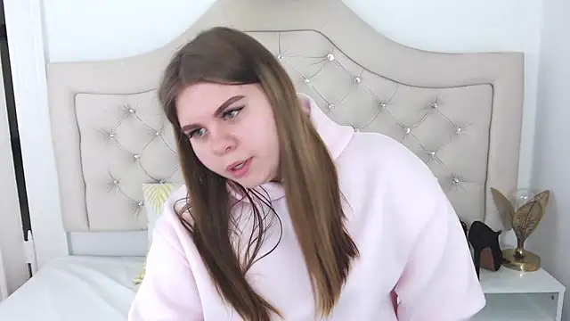 Snapshot of AbbyPleasure chatting on 12.27.24 AbbyPleasure online show from 12.27.24