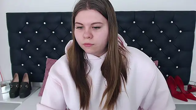 Snapshot of AbbyPleasure chatting on 02.11.25 AbbyPleasure online show from 02.11.25