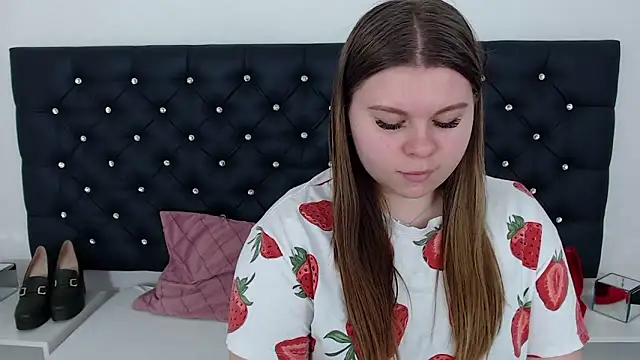 Snapshot of AbbyPleasure chatting on 02.20.25 AbbyPleasure online show from 02.20.25