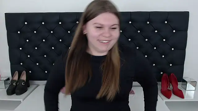 Snapshot of AbbyPleasure chatting on 03.06.25 AbbyPleasure online show from 03.06.25