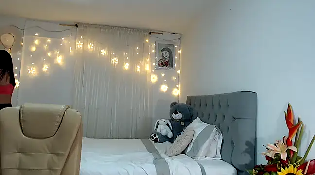 ZajiraShane online show from 12.11.24