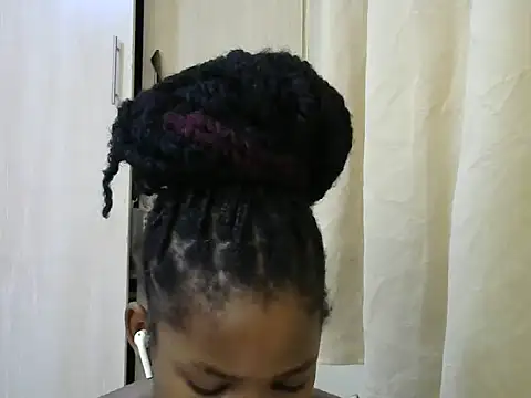 queen-sasha online show from 03.16.25