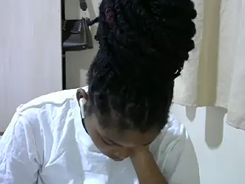 queen-sasha online show from 03.20.25