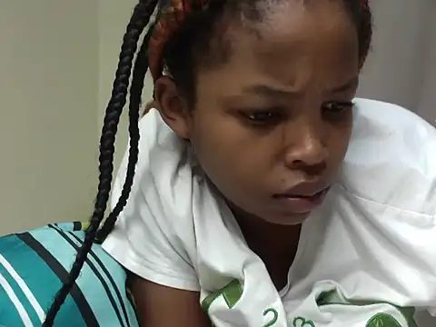 queen-sasha online show from 10.13.25