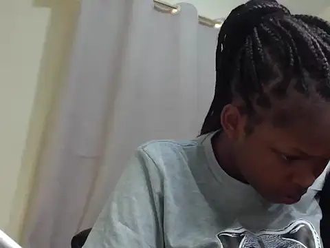 queen-sasha online show from 01.08.26