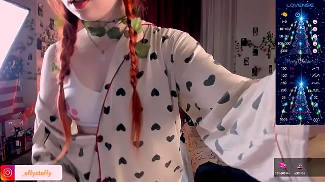 Snapshot of CallMeEffy1 chatting on 12.15.24 CallMeEffy1 online show from 12.15.24