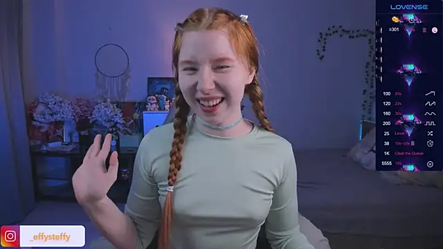 CallMeEffy1 online show from 11.06.25