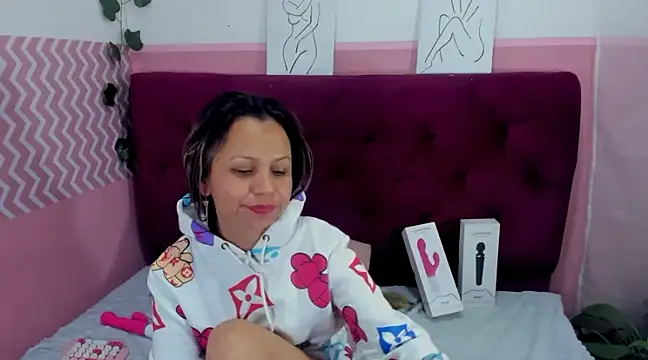 candysmitxxx online show from 02.11.25