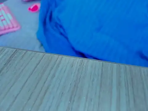 candysmitxxx online show from 03.18.25