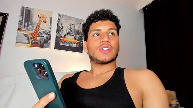 Snapshot of Curlblue chatting on 01.29.25 Curlblue online show from 01.29.25