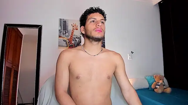 Snapshot of Curlblue chatting on 02.13.25 Curlblue online show from 02.13.25