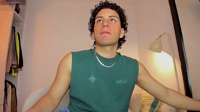 Curlblue online show from 12.02.25