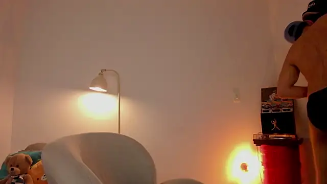 Curlblue online show from 02.05.26