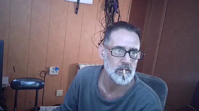 Lia Y PatrickX online show from 04.08.26