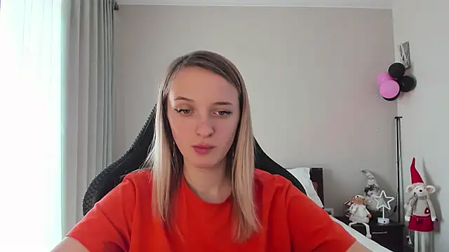 Snapshot of RouseReed chatting on 01.19.25 RouseReed online show from 01.19.25