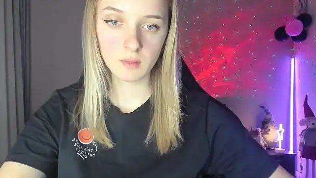 Snapshot of RouseReed chatting on 01.21.25 RouseReed online show from 01.21.25