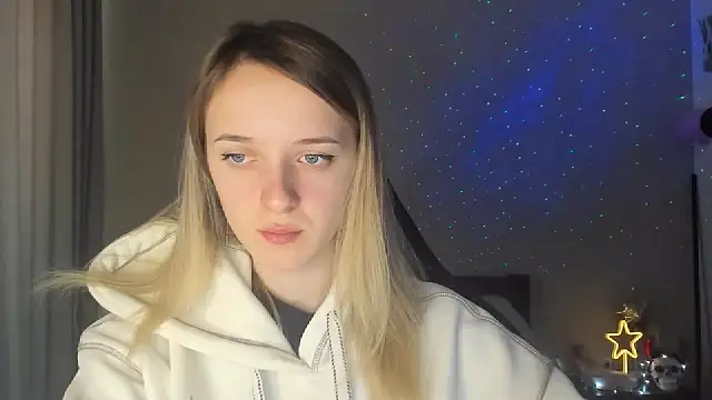 Snapshot of RouseReed chatting on 03.17.25 RouseReed online show from 03.17.25