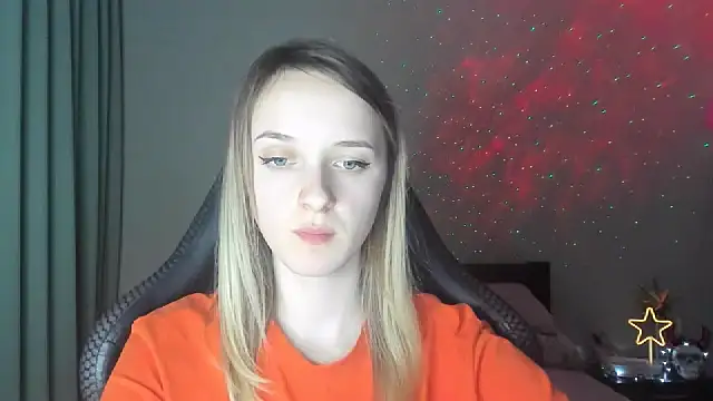 Snapshot of RouseReed chatting on 03.18.25 RouseReed online show from 03.18.25