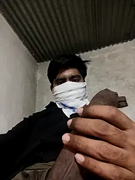 Snapshot of Pussy_lover_33 chatting on 03.15.25 Pussy lover 33 online show from 03.15.25