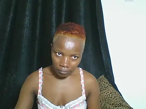 Snapshot of AfricanPrincess24 chatting on 09.12.25 AfricanPrincess24 online show from 09.12.25