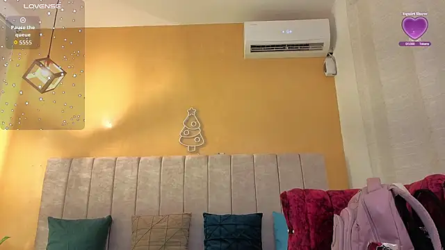 Snapshot of lexyfyre chatting on 02.27.26 lexyfyre online show from 02.27.26