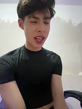 Snapshot of Jacotnk chatting on 12.18.24 Jacotnk online show from 12.18.24