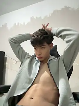 Snapshot of Jacotnk chatting on 01.04.25 Jacotnk online show from 01.04.25