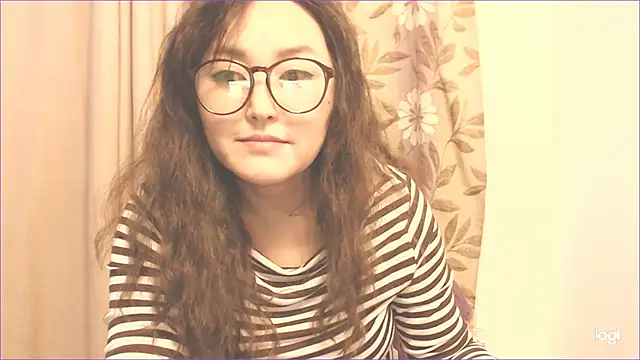 Snapshot of hrnyteacher chatting on 03.07.25 hrnyteacher online show from 03.07.25