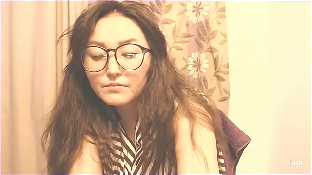 Snapshot of hrnyteacher chatting on 03.10.25 hrnyteacher online show from 03.10.25