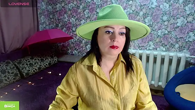 Julia-ru online show from 11.18.25